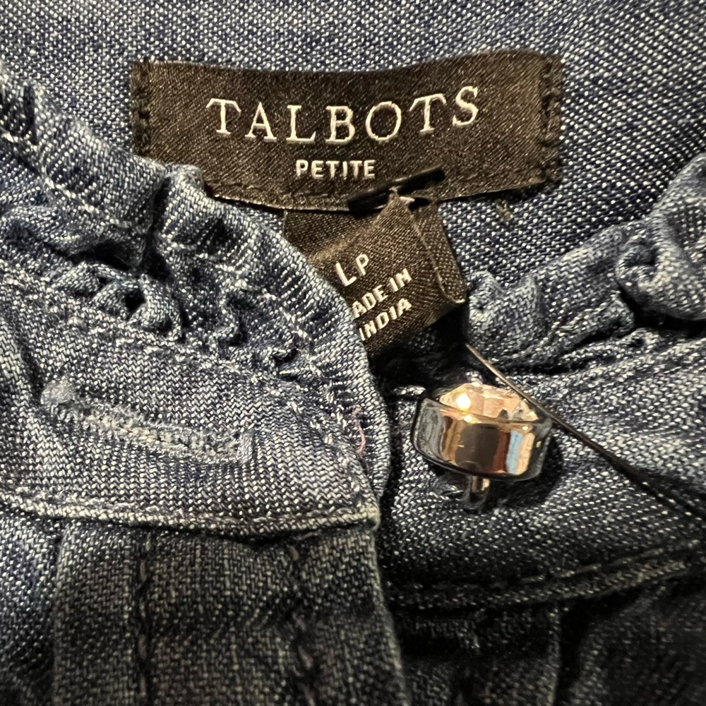 NWT Talbots Denim Chambray Ruffled Collar Top Rhinestone Buttons 100% Cotton PL - Picture 8 of 14